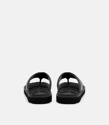 Thong Sandals in Pixel - Black