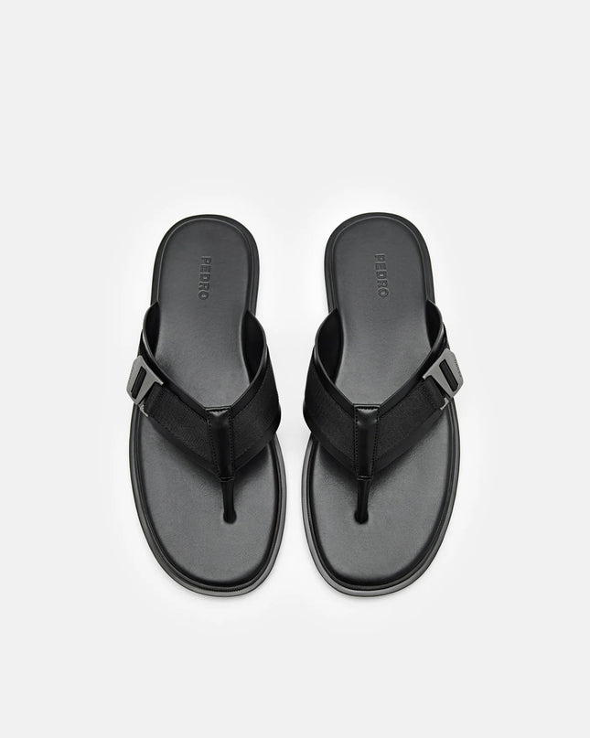 Buckle Thong Sandals - Black
