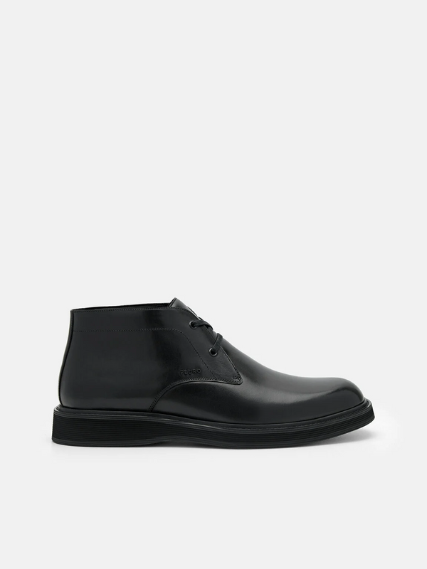Leather Chukka Boots - Black