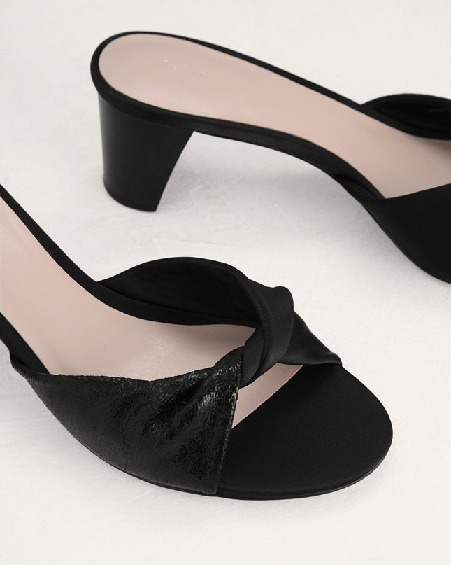 Metallic Soft Twist Mules