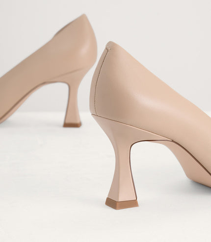 Geometric Heeled Leather Pumps