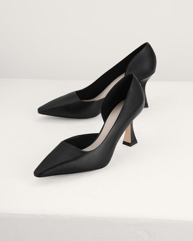 Geometric Heeled Leather Pumps