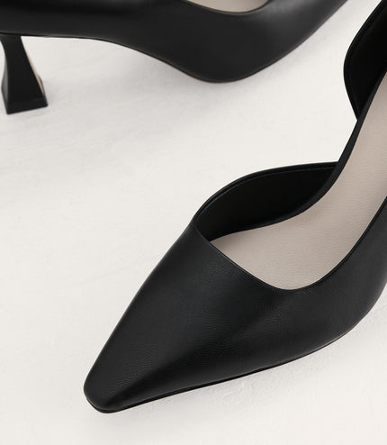 Geometric Heeled Leather Pumps