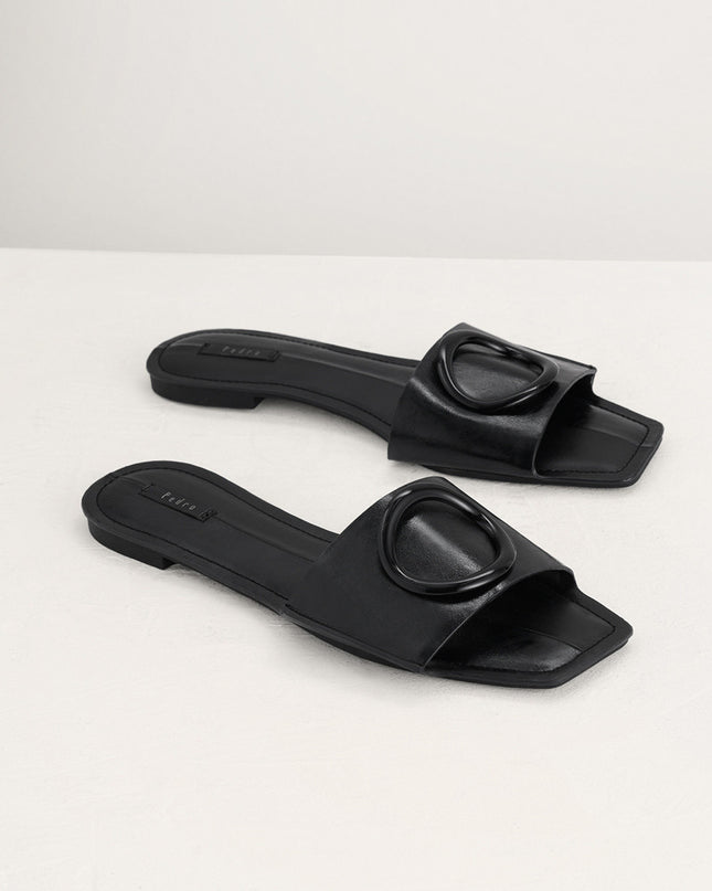Ring Buckle Paneled Sandals