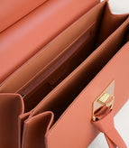 M / Peach
