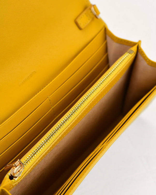 Lizard-Effect Leather Wallet On Chain