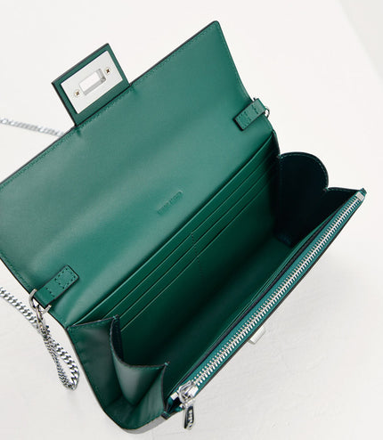 Leather Wallet On Chain