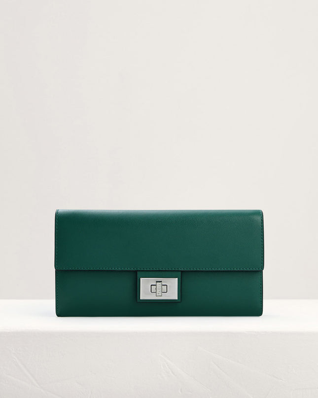 Leather Wallet On Chain