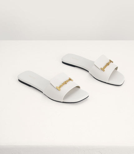 Plaque-Embellished Slides