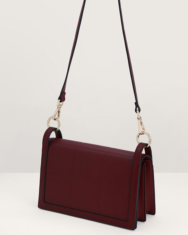 Chain Detailed Top Handle Bag
