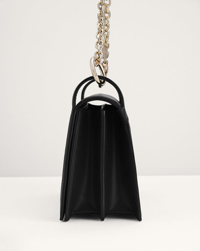 Chain Detailed Top Handle Bag