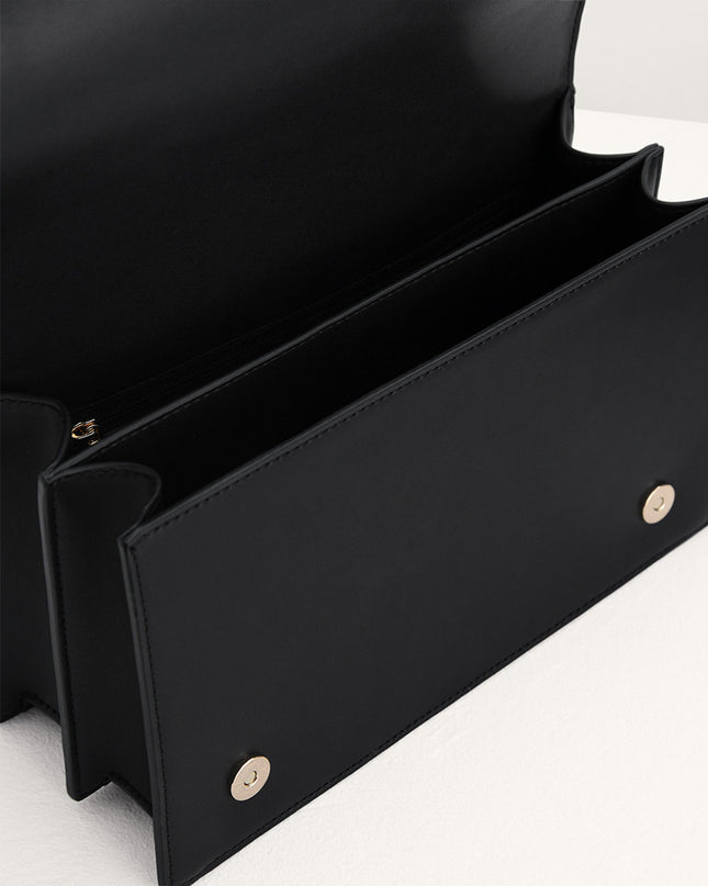 Chain Detailed Top Handle Bag
