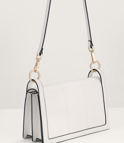 Chain Detailed Top Handle Bag