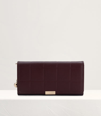 Qulited Long Leather Wallet on Chain