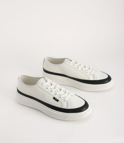 Sustainable Court Sneakers