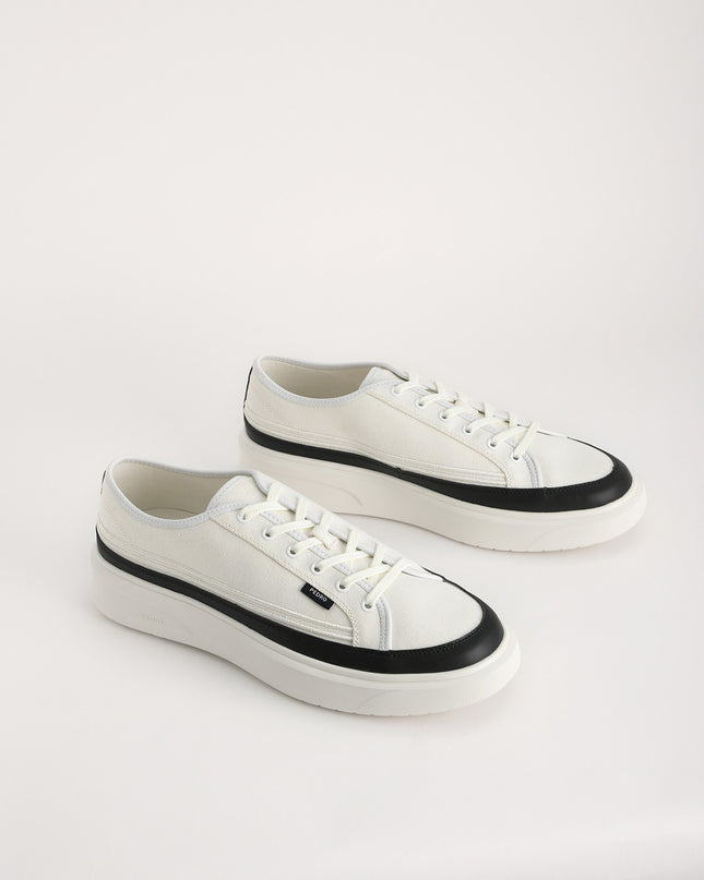 Sustainable Court Sneakers