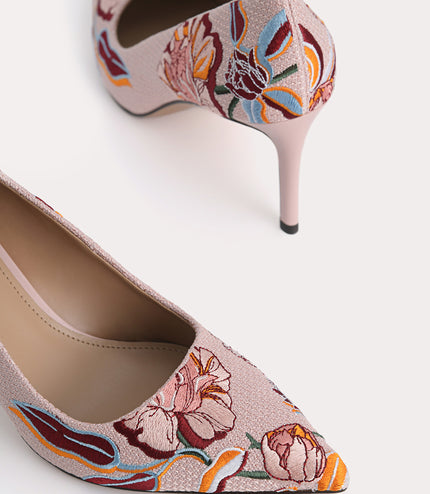 Floral Bouquet Pointed Pumps