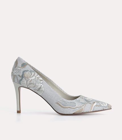 Floral Bouquet Pointed Pumps