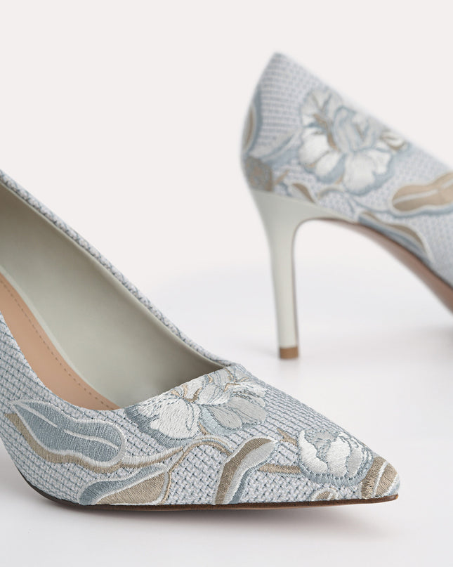 Floral Bouquet Pointed Pumps