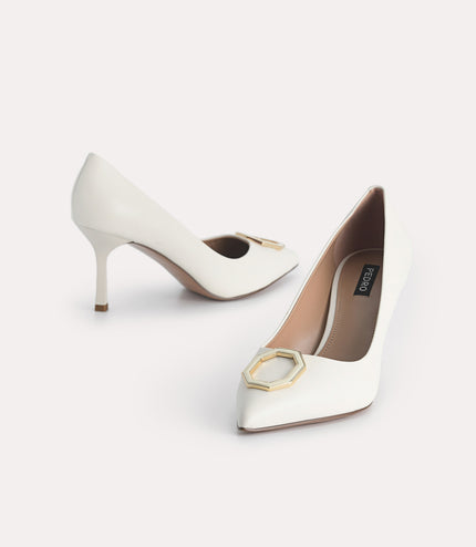 Octagon Buckle Leather Pumps