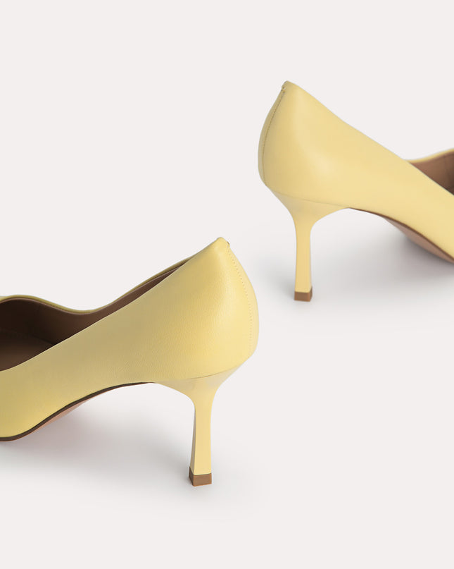 Octagon Buckle Leather Pumps