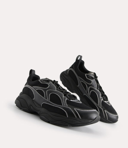 Magma Sneakers