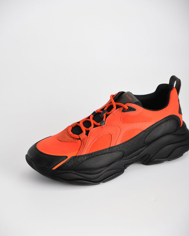 Magma Sneakers