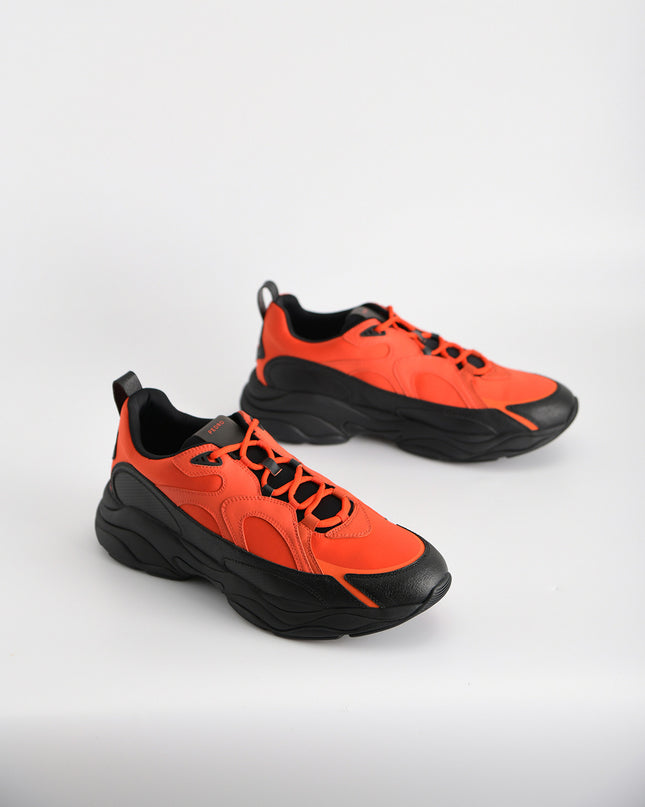 Magma Sneakers