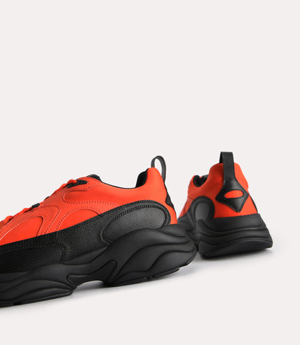 Magma Sneakers