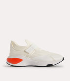 39 / White
