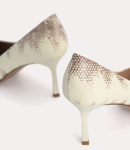 Leather Pointed Toe Pumps