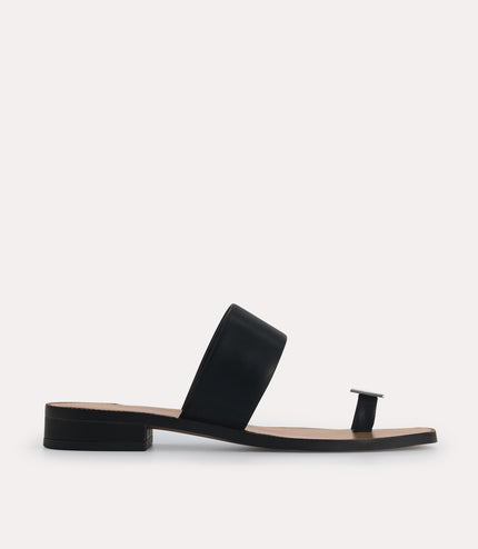 Gold Ornament Toe Loop Sandals