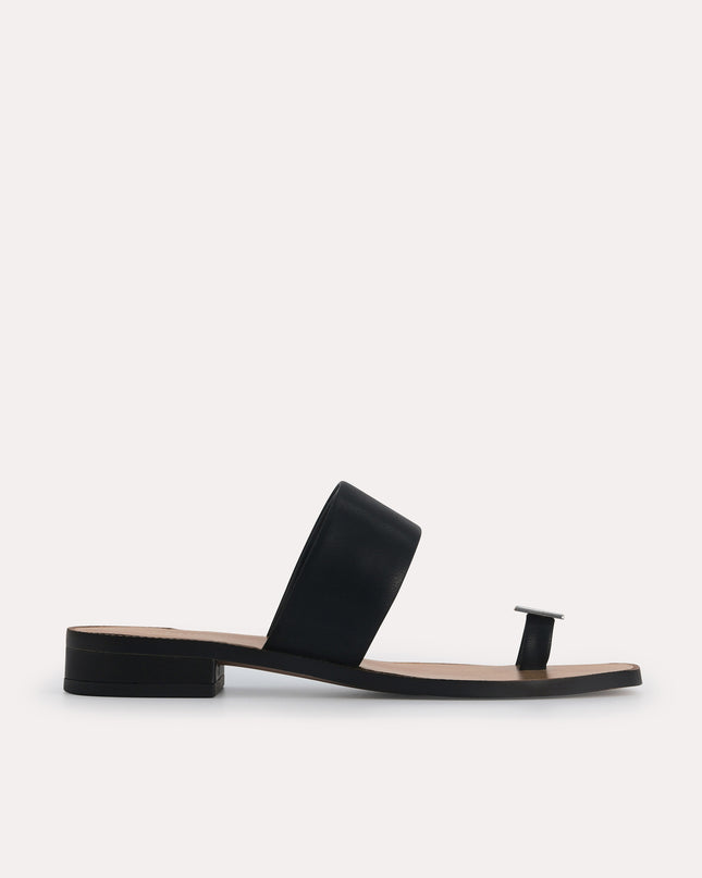 Gold Ornament Toe Loop Sandals