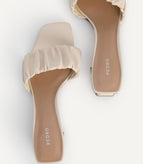 34 / Beige
