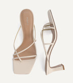 34 / Beige