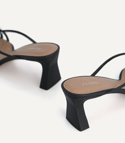 Strappy Toe Loop Heeled Sandals - Black