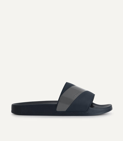Casual Slides
