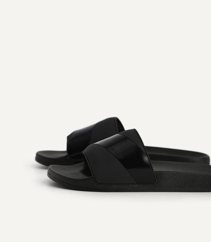 Casual Slides