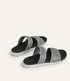 39 / Grey