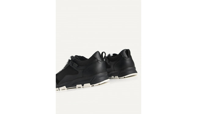 Contrasting Chunky Sneakers