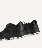 39 / Black