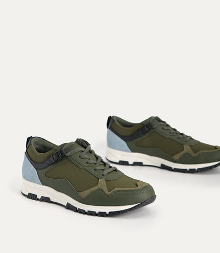 Contrasting Chunky Sneakers