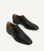 39 / Black