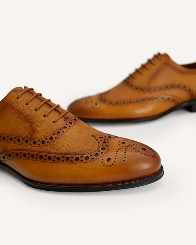 Textured Brogue Oxford Shoes