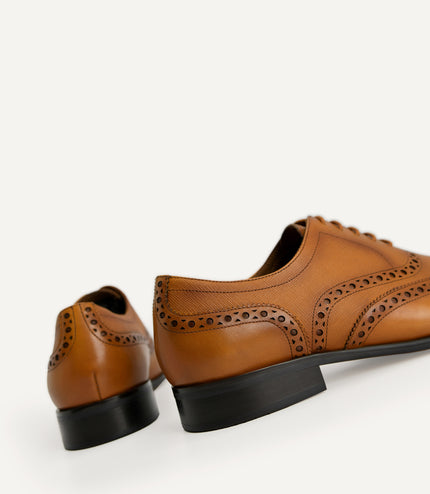 Textured Brogue Oxford Shoes