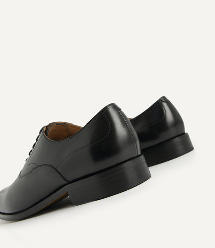 Leather Pointed Round Toe Oxfords