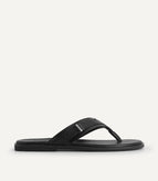 39 / Black