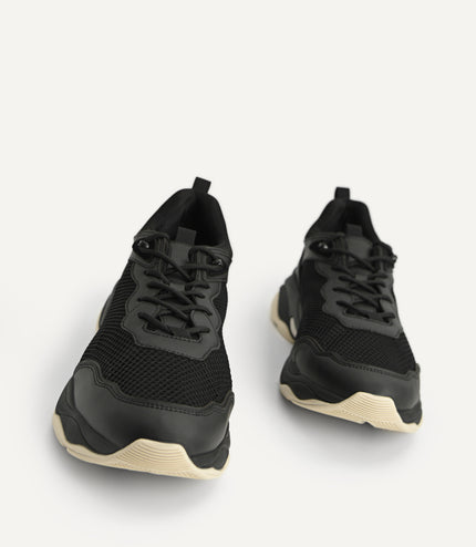 Magma Sneakers