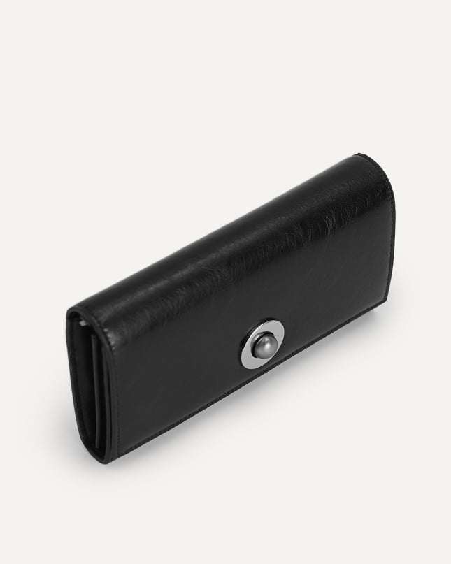 Leather Bi-Fold Wallet with Detachable Chain