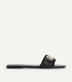 35 / Black